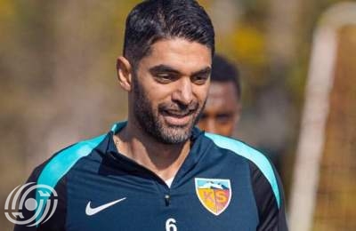 علي كريمي يعود إلى نادي استقلال