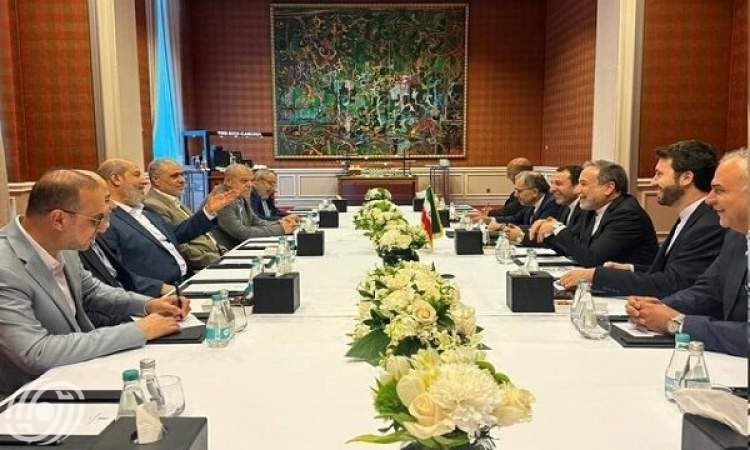 وزير الخارجية الايراني يلتقي قادة حركة حماس في الدوحة