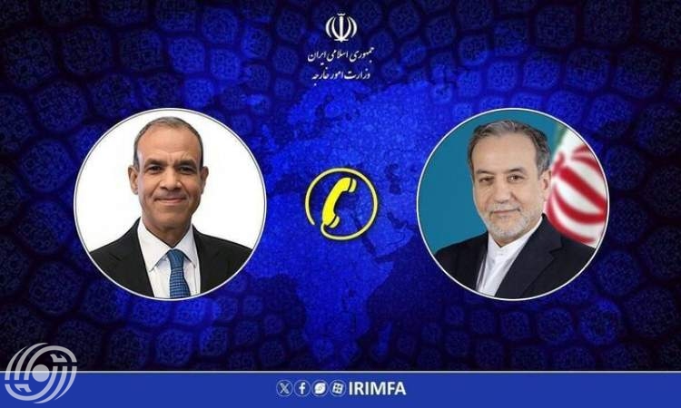 وزير الخارجية الايراني يتباحث مع نظيره المصري هاتفيا