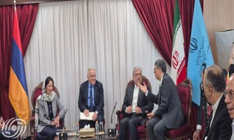 وزيرا العلوم الإيراني والأرمني يوقعان مذكرة تعاون