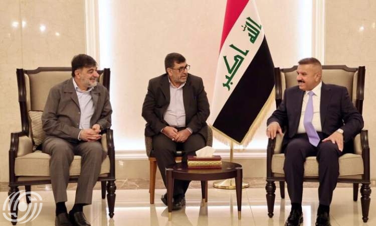 القائد العام للشرطة الإيرانية يلتقي وزير الداخلية العراقي في بغداد