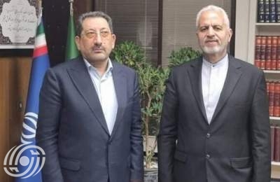وزير الصناعة الإيراني يزور أفغانستان على رأس وفد اقتصادي