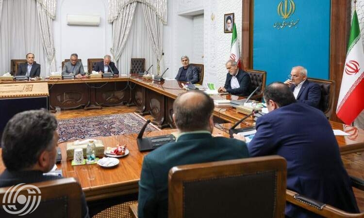 الرئيس بزشکیان: الحكومة جادة في دعم التطور التكنولوجي للبلاد
