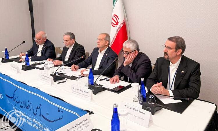 بزشكيان: ايران تنشد السلام والاستقرار لكنها لن تخضع لمنطق القوة ابدا