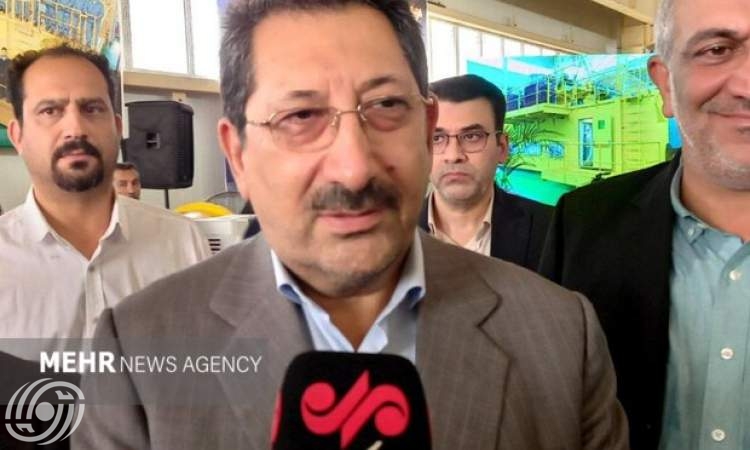 وزير الصناعة الايراني يؤكد على تطوير التجارة مع دول المنطقة