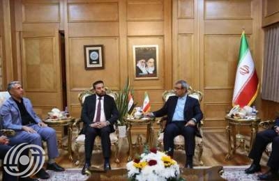 أكثر من 3800 طالب عراقي يدرسون في مشهد