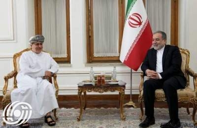 السفيران العماني والاماراتي يلتقيان عراقجي في ختام مهمتهما في طهران  