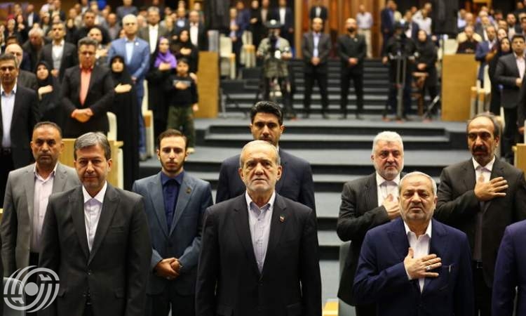 رئيس الجمهورية: ابناء ايران هم من صنعوا الصواريخ والطاقة النووية