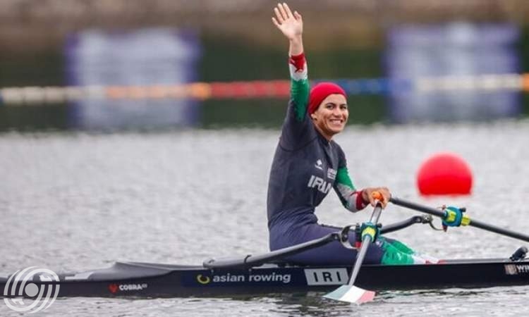 "فاطمة مجلل" تفوز بالميدالية الذهبية في بطولة آسيا للتجديف