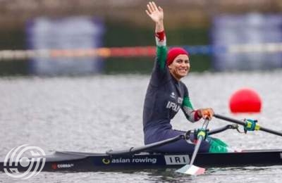 "فاطمة مجلل" تفوز بالميدالية الذهبية في بطولة آسيا للتجديف