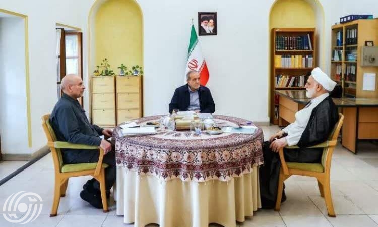 انعقاد اجتماع مشترك لرؤساء السلطات الثلاث