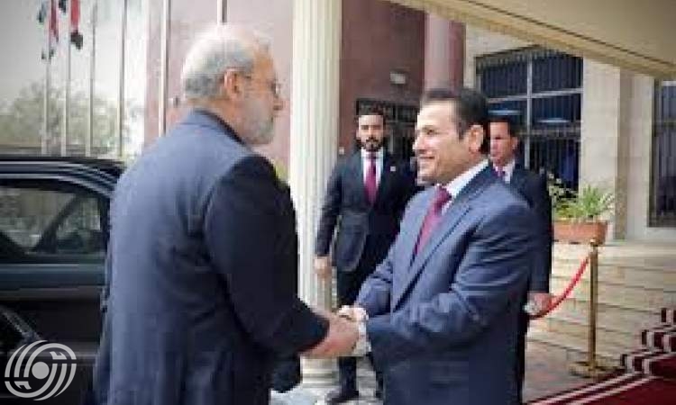 علي لاريجاني يستقبل مستشار الأمن القومي العراقي