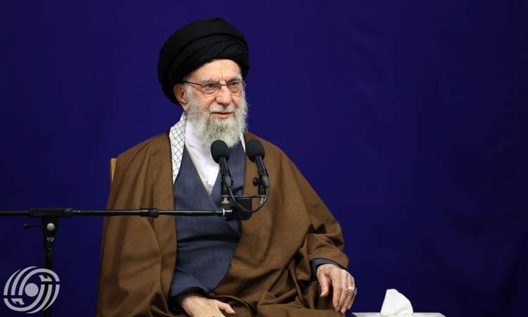 قائد الثورة: الابداع العلمي والفكر السياسي، ميزتان بارزتان للعلامة نائيني