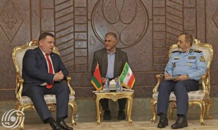 وزير الدفاع يرحب بتوسيع التعاون الدفاعي والصناعي بين ايران وبيلاروسيا
