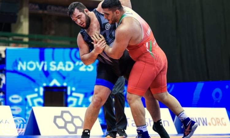 ايران تحصد 5 ميداليات ملونة في بطولة العالم للمصارعة الحرة تحت 23 عاما