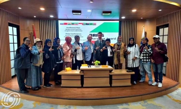 تألق أدبي جديد لإيران في جائزة البريكس