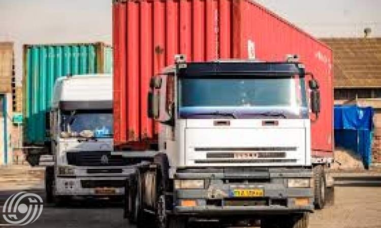 إجراءات جديدة من الجمارك الإيرانية لحل مشكلة الشاحنات المتوقفة في الأراضي التركية