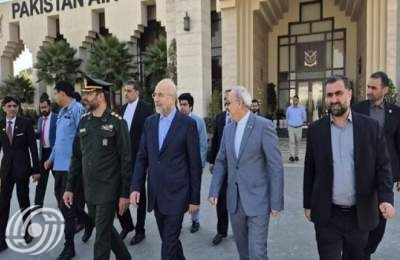 قاليباف يصل إلى كراتشي، المركز الاقتصادي لباكستان