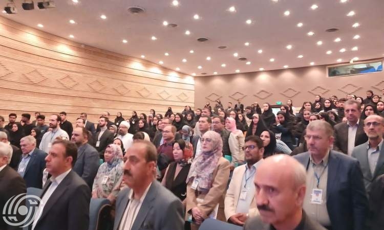 شیراز تستضيف 50 عالماً للشؤون الإيرانية من الأجانب
