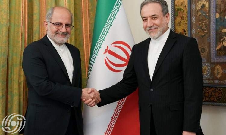 عراقجي يلتقى السفير الإيراني الجديد في ايرلندا