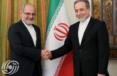 عراقجي يلتقى السفير الإيراني الجديد في ايرلندا