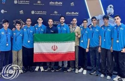 فوز الطلاب الإيرانيين في روبوكاب آسيا 2025