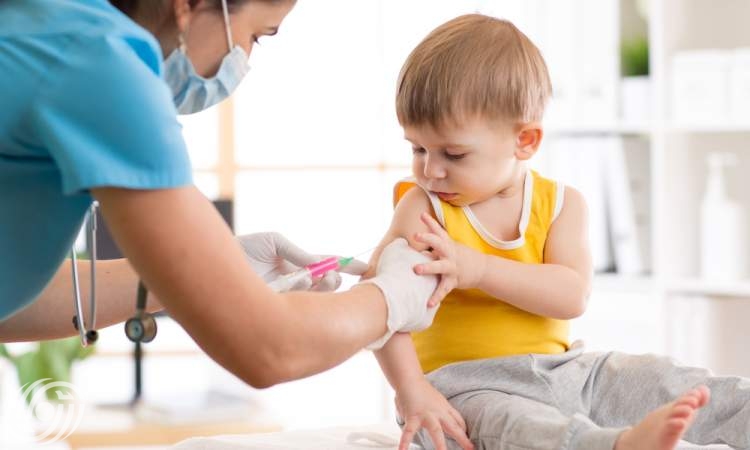 ما تحتاج معرفته حول التطعيمات للأطفال