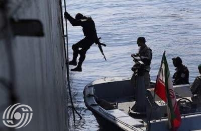 الحرس الثوري يضبط سفينة اجنبية محملة بالوقود المهرب في الخليج الفارسي