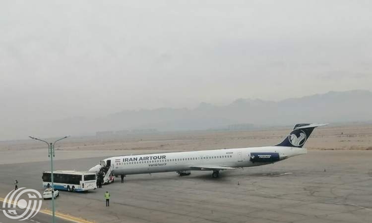 طائرة تابعة لمطار بندر عباس تهبط اضطرارياً في مطار يزد