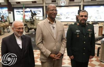 متكي: زيارة رئيس البرلمان الإثيوبي لإنجازات إيران الدفاعية تمثل فصلاً جديداً في العلاقات